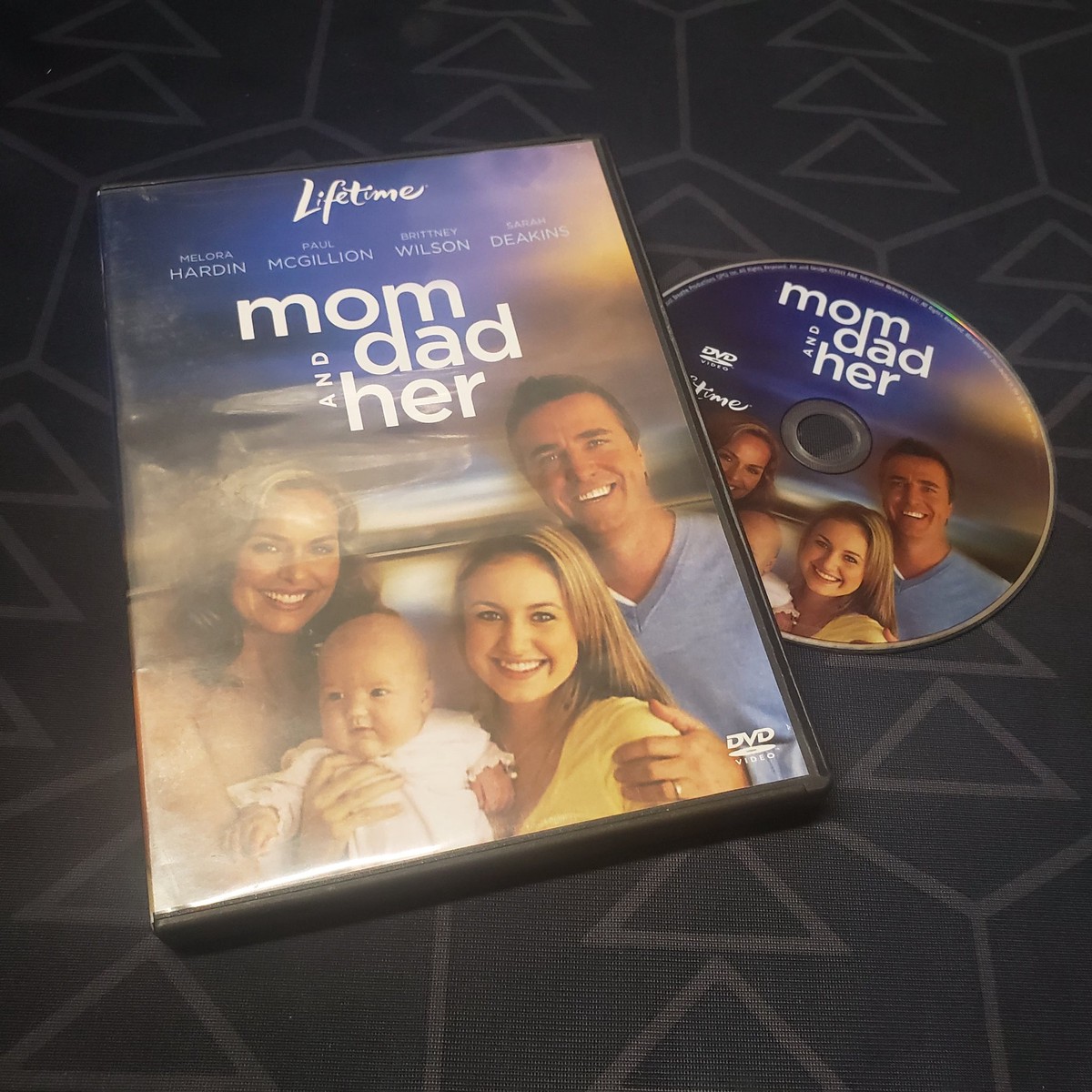 Mom, Dad & Her (DVD)