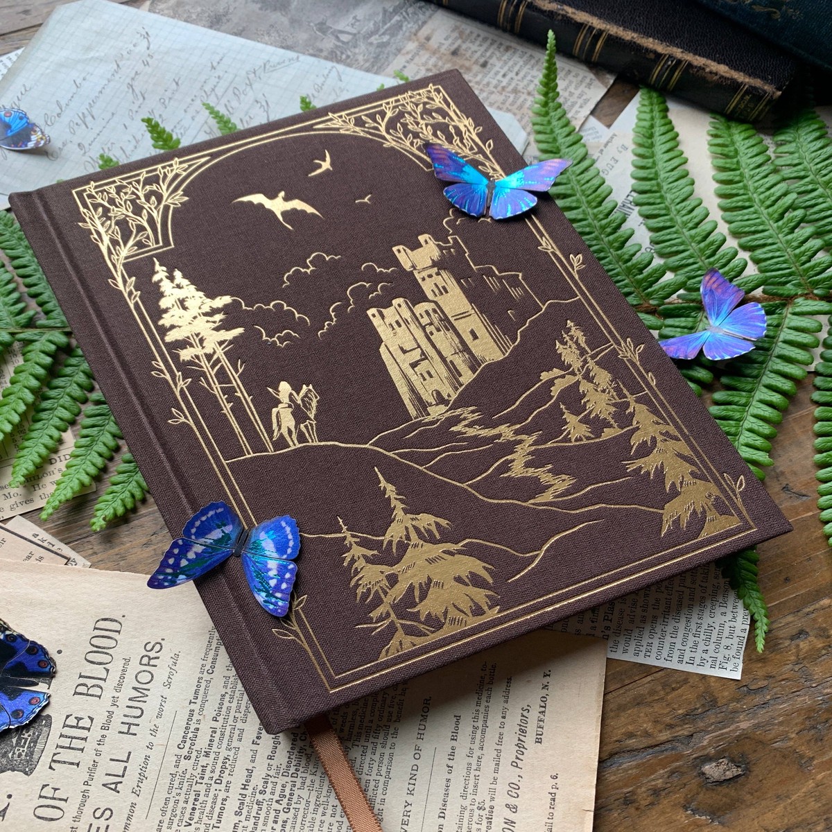 B6 Dot Grid Notebook | The Wanderer [Gold]